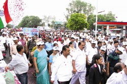 दैनिक सकाळ च्या स्त्री भ्रुण हत्या निमित्त्य काढलेल्या रैलीत